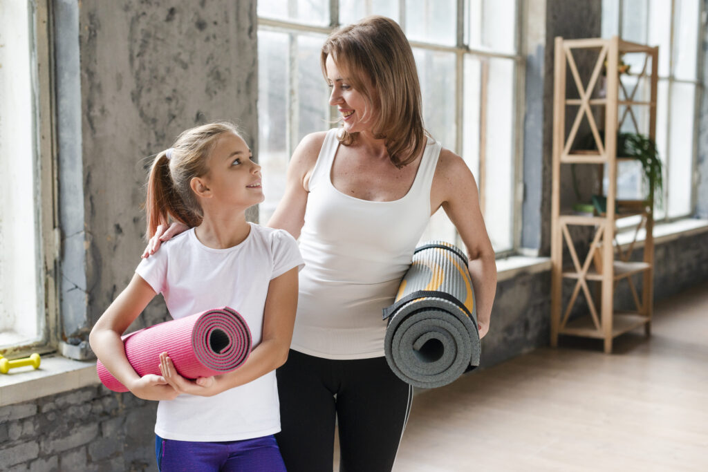 15-Minute Workouts for Moms: Quick Fitness Guide for Mother’s Day