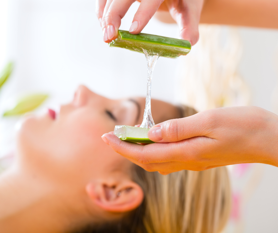 Aloe vera gel for treating dry skin naturally